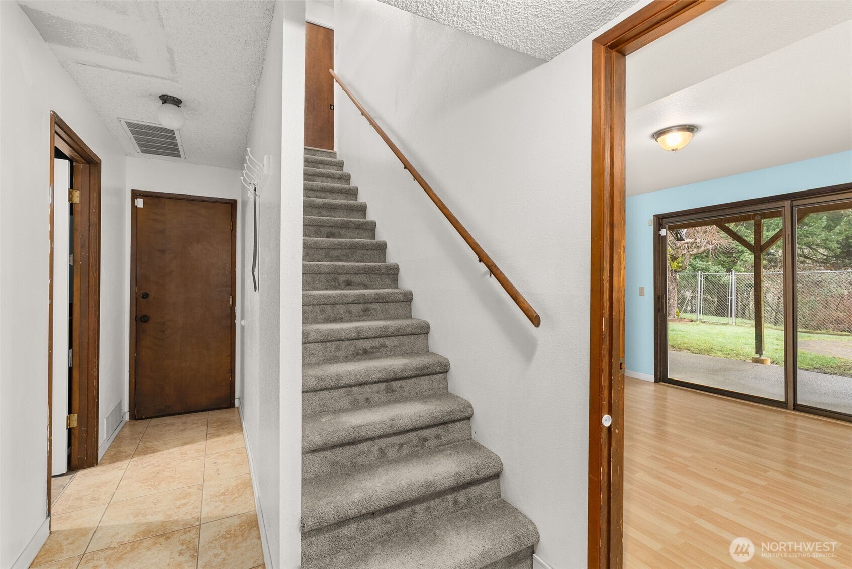 360 Byrd Street Centralia, WA 98531 - Photo 27 of 38 a view of entryway and hall with wooden floor