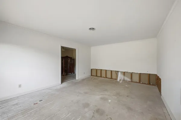 $475,000 | 214 Farm To Market Road 109, New Ulm, TX 78950