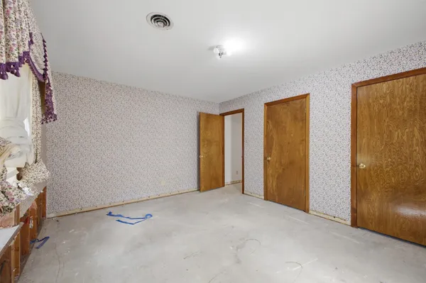 $475,000 | 214 Farm To Market Road 109, New Ulm, TX 78950