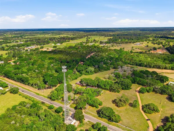 $475,000 | 214 Farm To Market Road 109, New Ulm, TX 78950