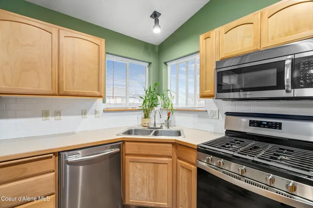 $485,000 | 2325 North MacKenzie Drive, Post Falls, ID 83854