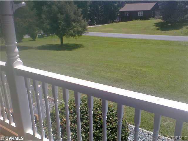 359 Poplar Road Aylett, VA 23009 - Photo 7 of 13 Yard/Garden