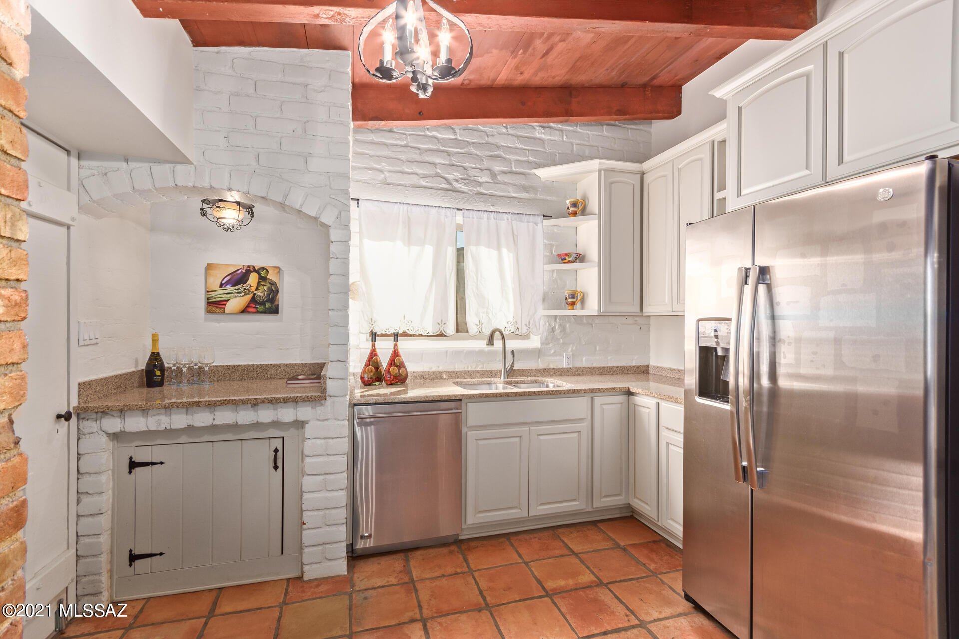 1301 East Lind Road Tucson, AZ 85719 - Photo 9 of 36 Gallery Image 9