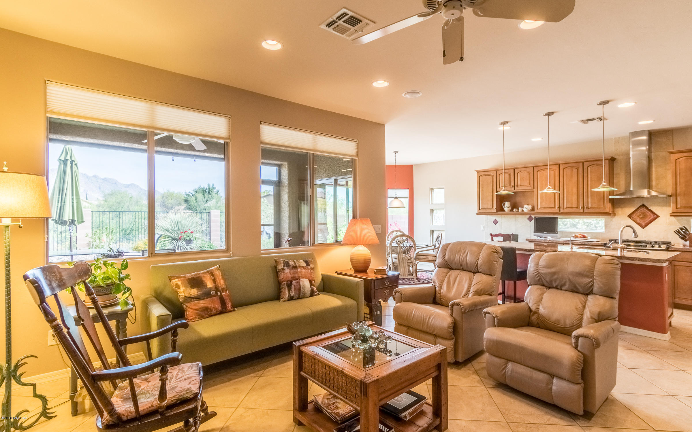 11702 North Peaceful Night Road Oro Valley, AZ 85737 - Photo 7 of 37
