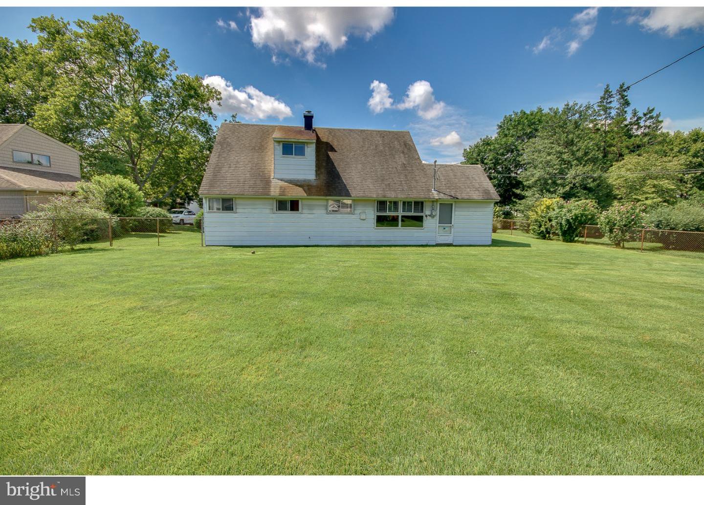 5 Crown Road Levittown, PA 19057 - Photo 14 of 22