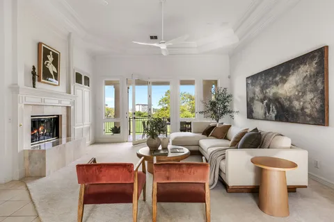 $2,100,000 | 2305 Barton Creek Boulevard, Unit 25, Austin, TX 78735