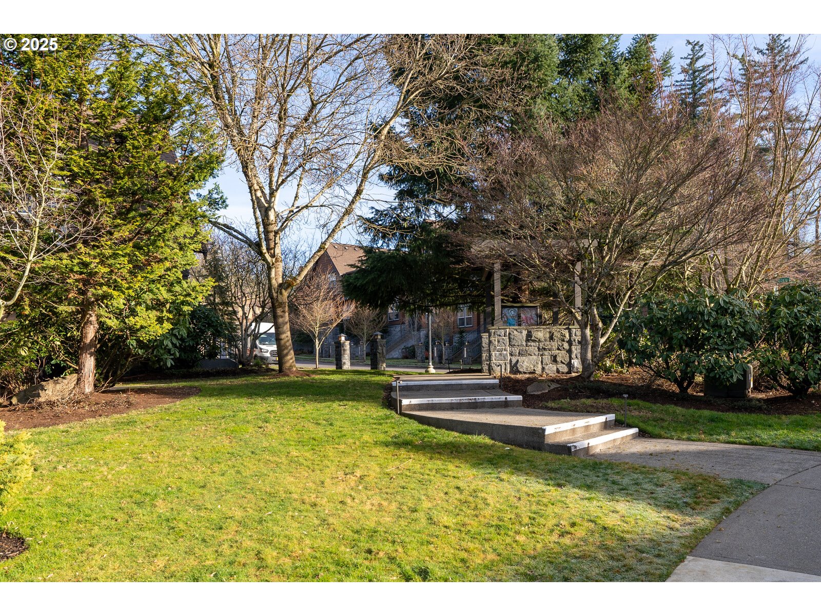 10225 Southwest Taylor Street Portland, OR 97225 - Photo 32 of 43 a garden view with a fountain