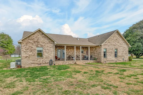 $599,900 | 748 Brookemeade Drive, Sparta, TN 38583