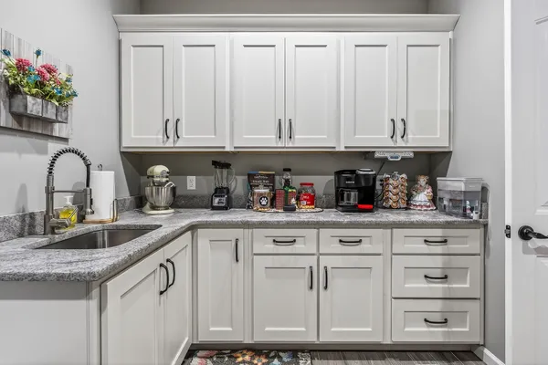 $599,900 | 748 Brookemeade Drive, Sparta, TN 38583