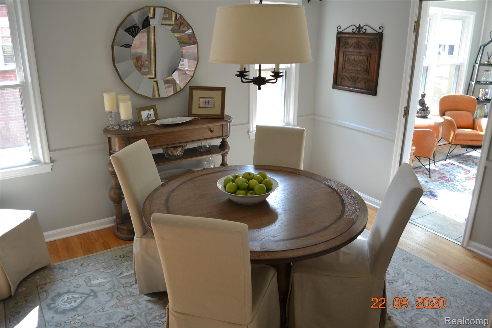 3835 Cumberland Road Berkley, MI 48072 - Photo 24 of 38 DSC_0613.JPG