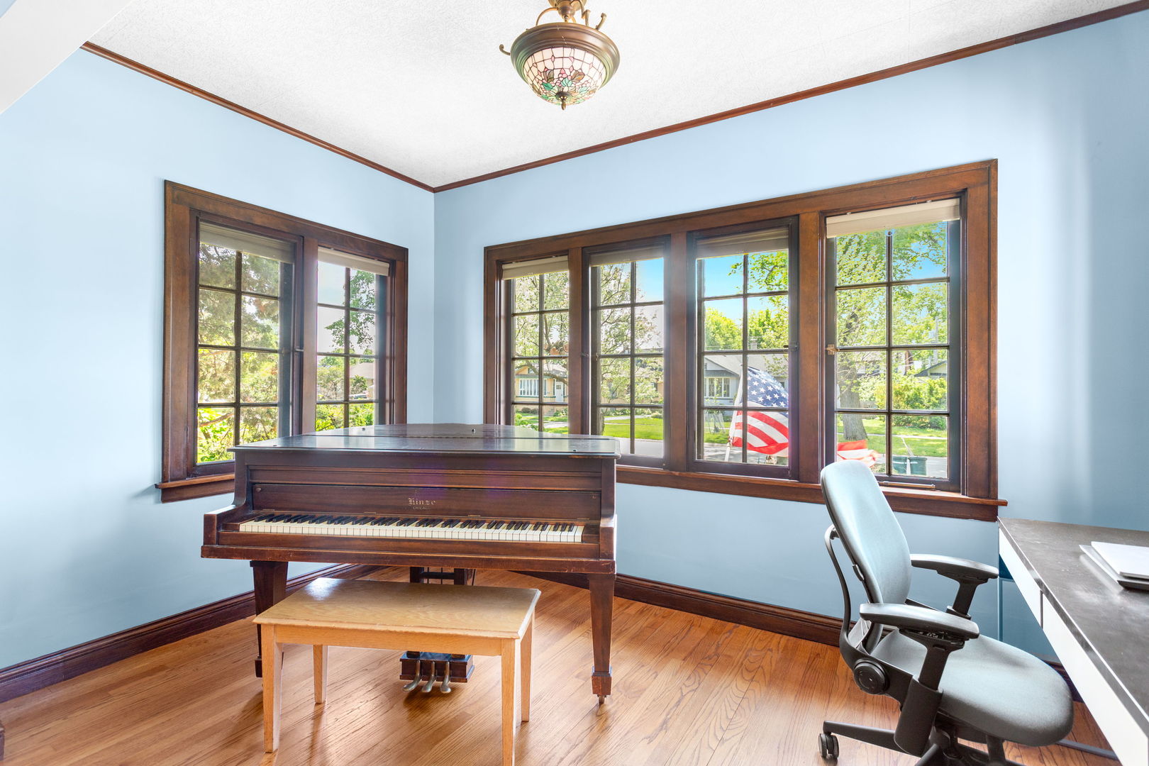 342 Lawton Road Riverside, IL 60546 - Photo 5 of 33 a living room with a table chairs and a window