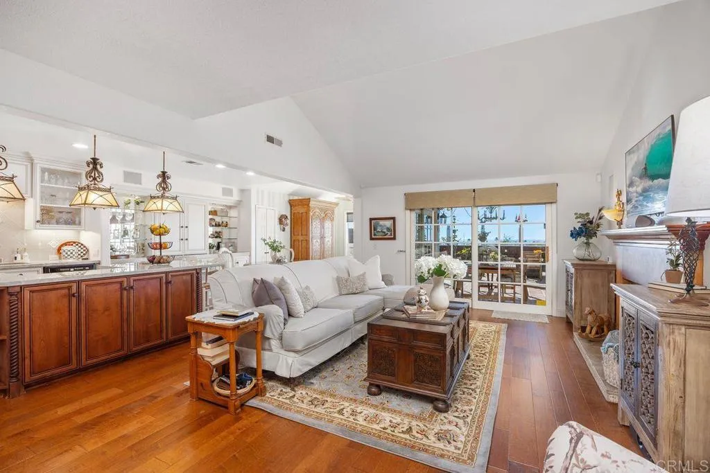 7139 Linden Terrace Carlsbad, CA 92011 - Photo 11 of 46