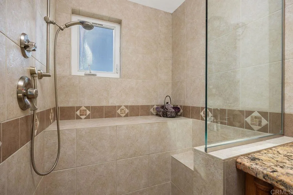 7139 Linden Terrace Carlsbad, CA 92011 - Photo 32 of 46