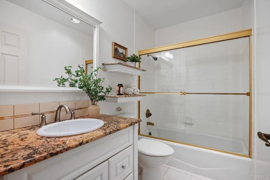 7139 Linden Terrace Carlsbad, CA 92011 - Photo 35 of 46