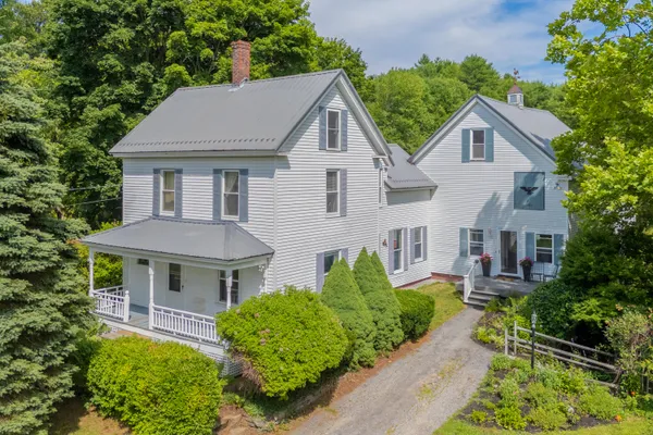 $774,500 | 125 Main Street, Lisbon, ME 04252