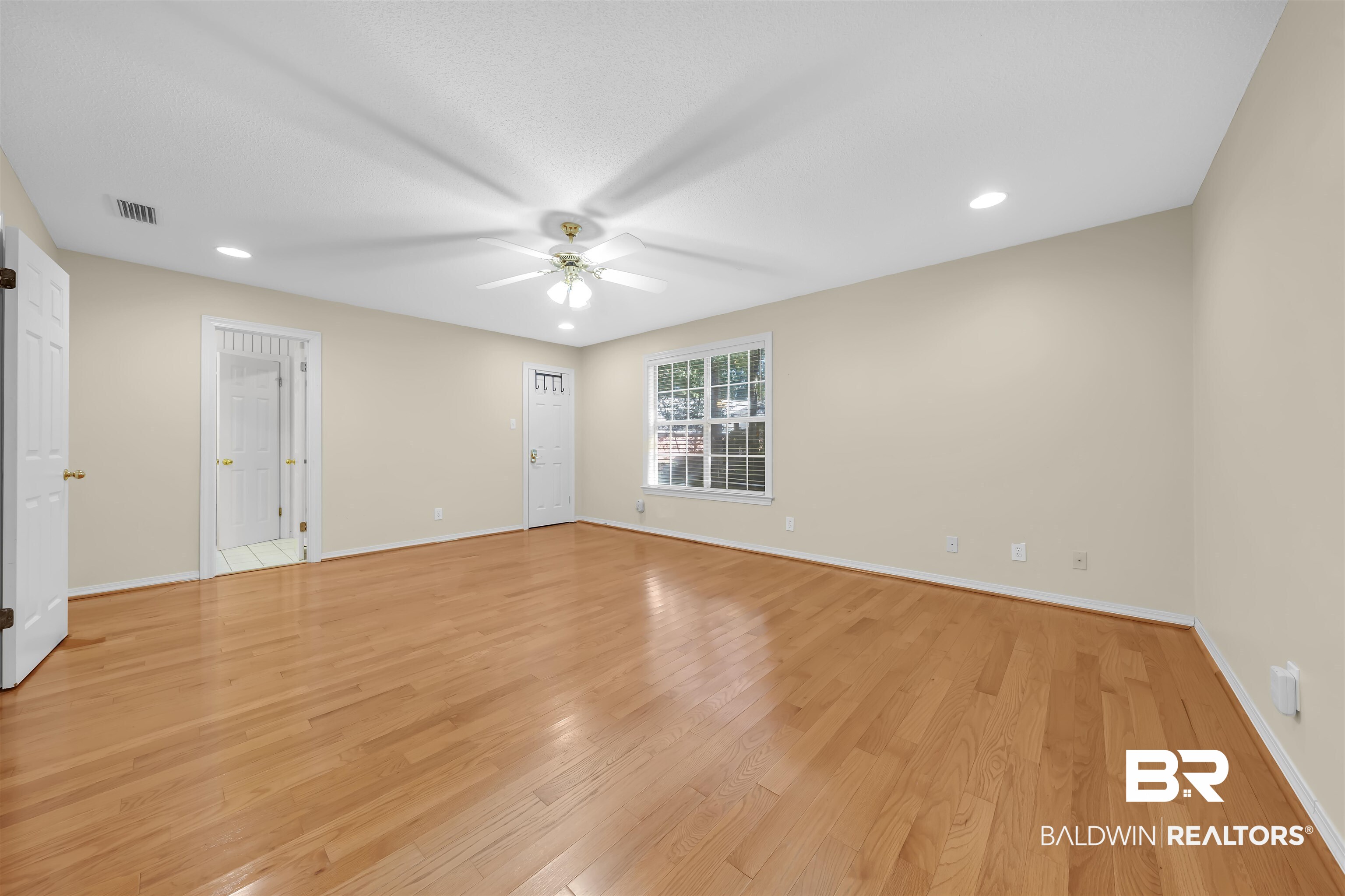 1262 Patrick Street Daphne, AL 36526 - Photo 26 of 35 Spare room with light wood-style flooring, recessed lighting, and a ceiling fan