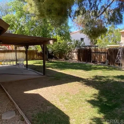 $2,600 | 2536 West Orange Avenue, El Centro, CA 92243