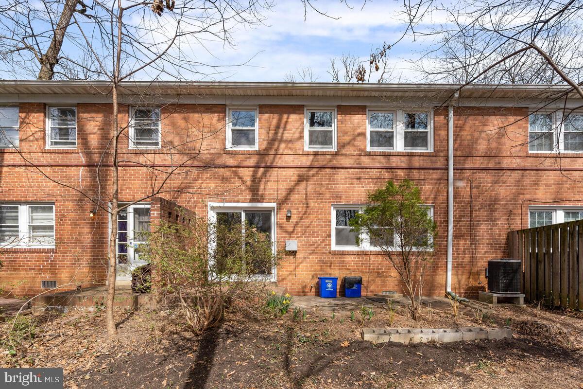 8603 Geren Road, Unit 257 Silver Spring, MD 20901 - Photo 27 of 36 Private Back Brick Patio