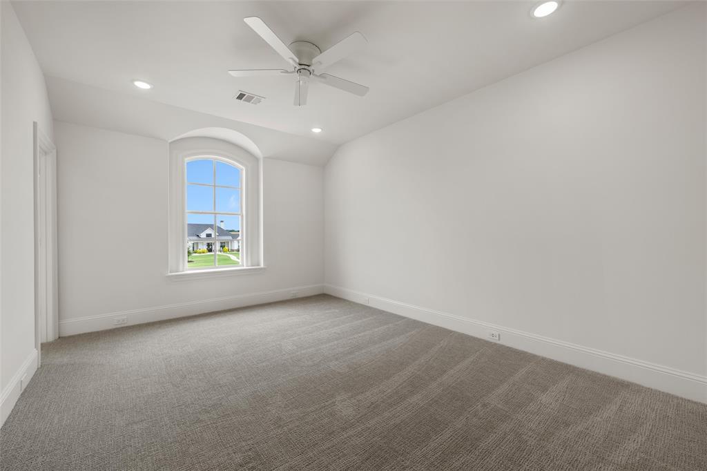 1012 Roses Run McGregor, TX 76657 - Photo 27 of 40