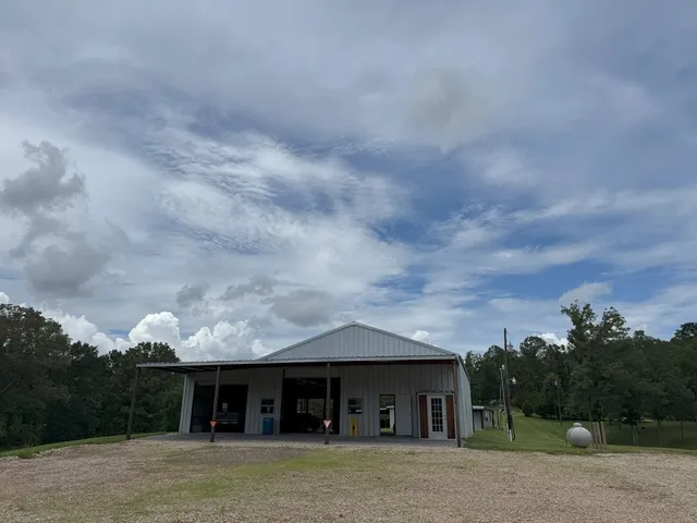 $263,500 | 3081 Hoodtown Road, Utica, MS 39175