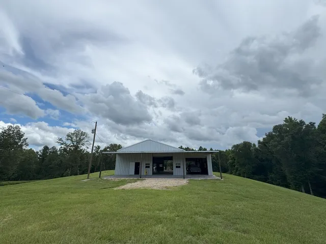 $263,500 | 3081 Hoodtown Road, Utica, MS 39175