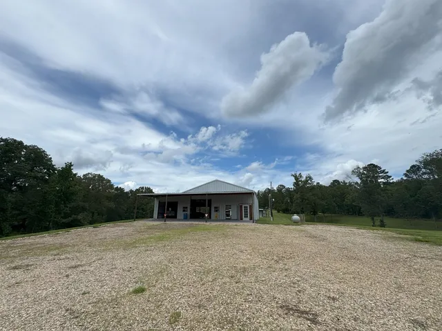 $263,500 | 3081 Hoodtown Road, Utica, MS 39175