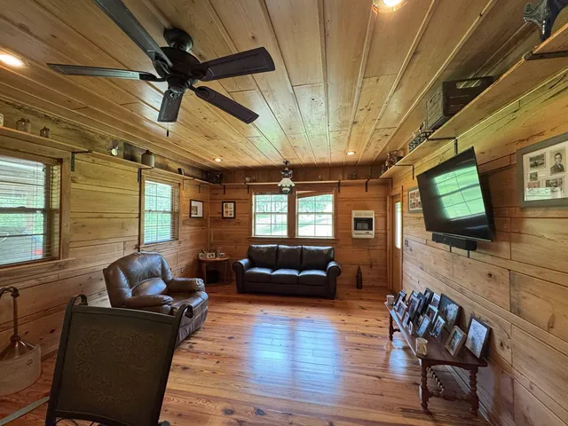 $263,500 | 3081 Hoodtown Road, Utica, MS 39175