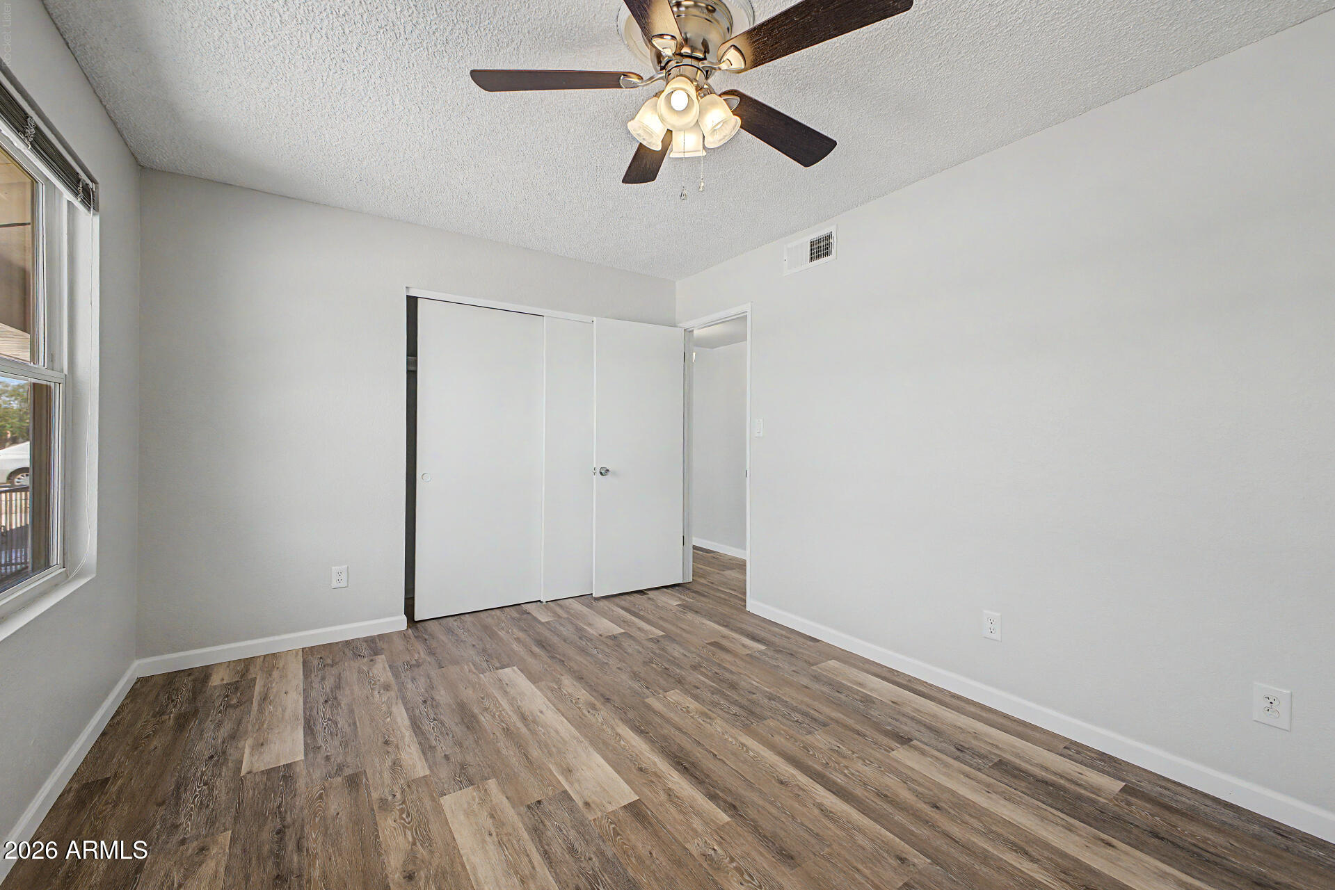 10443 West Ruth Avenue Peoria, AZ 85345 - Photo 22 of 29