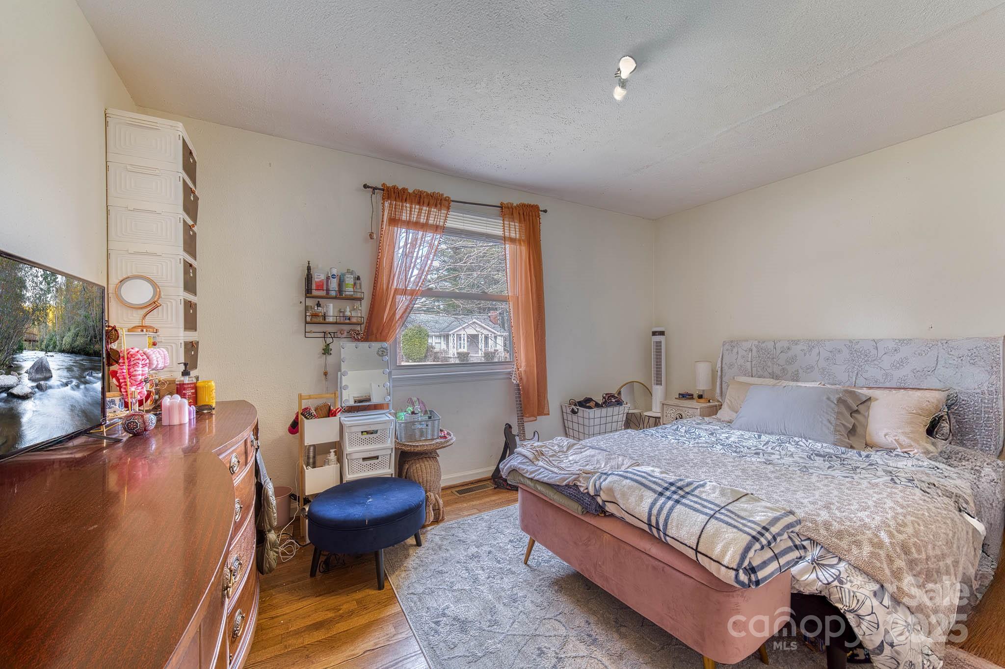 70 Elm Bend Road Brevard, NC 28712 - Photo 7 of 20 Gallery Image 7
