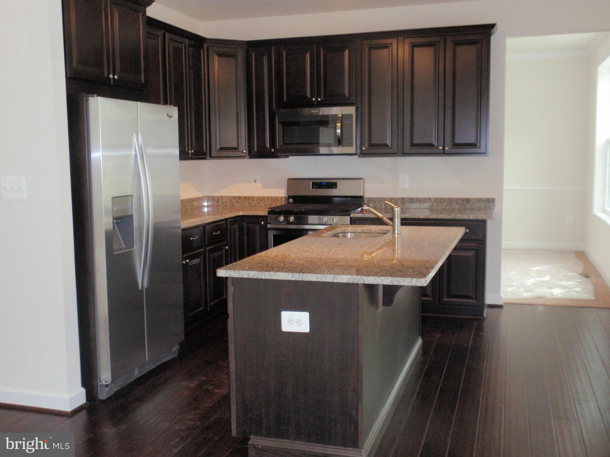 6705 Chapel Dale Road Bowie, MD 20720 - Photo 18 of 25 Kitchen