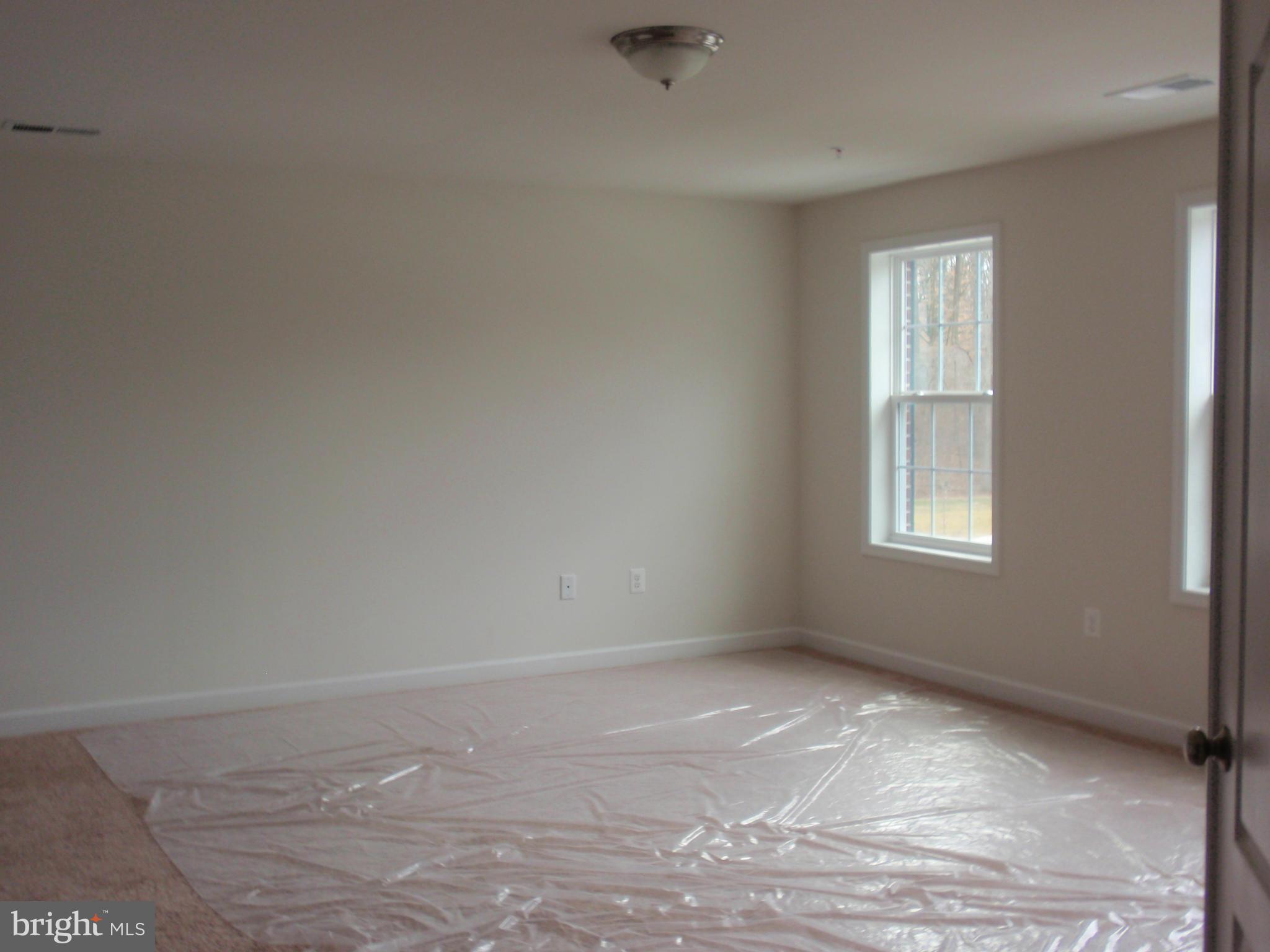 6705 Chapel Dale Road Bowie, MD 20720 - Photo 20 of 25 Bedroom (Master)