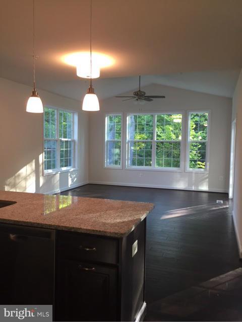 6705 Chapel Dale Road Bowie, MD 20720 - Photo 8 of 25 Interior (General)