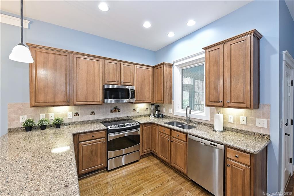 632 Bracket Street Fort Mill, SC 29708 - Photo 11 of 36