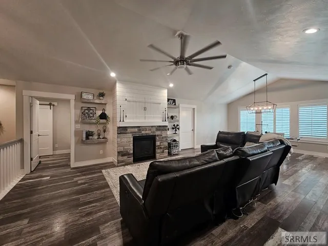 $605,000 | 852 East 1425 North, Shelley, ID 83274