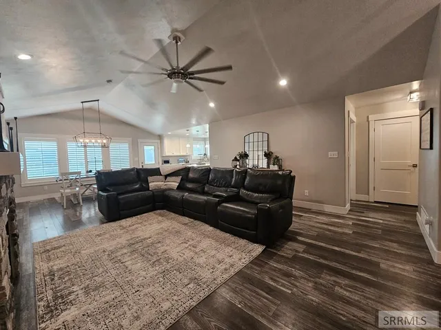 $605,000 | 852 East 1425 North, Shelley, ID 83274