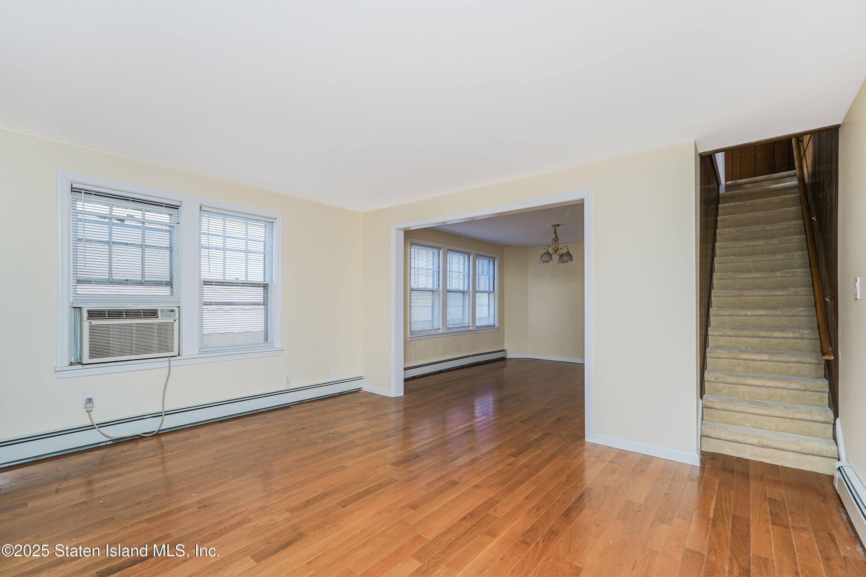 200 Barnard Avenue Staten Island, NY 10307 - Photo 18 of 26 Photo Oct 23 2025, 10 10 27 AM