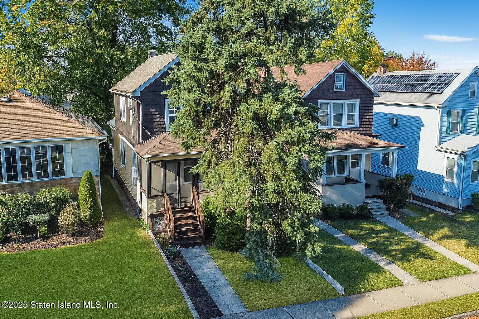 200 Barnard Avenue Staten Island, NY 10307 - Photo 5 of 26 WhatsApp Image 2025-11-06 at 7.05.09 AM