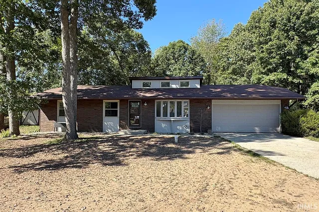 $279,900 | 23971 Banyan Circle, Elkhart, IN 46516