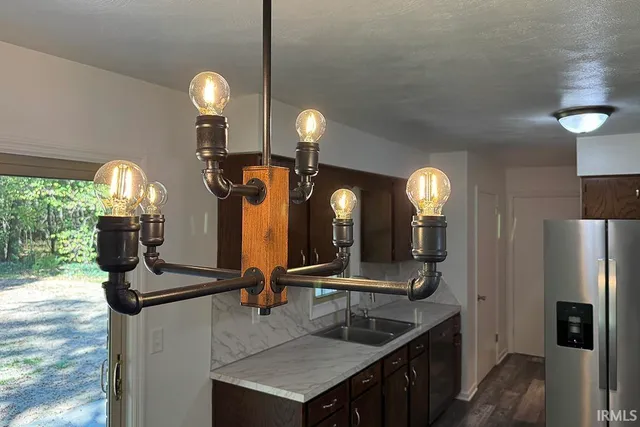 $279,900 | 23971 Banyan Circle, Elkhart, IN 46516