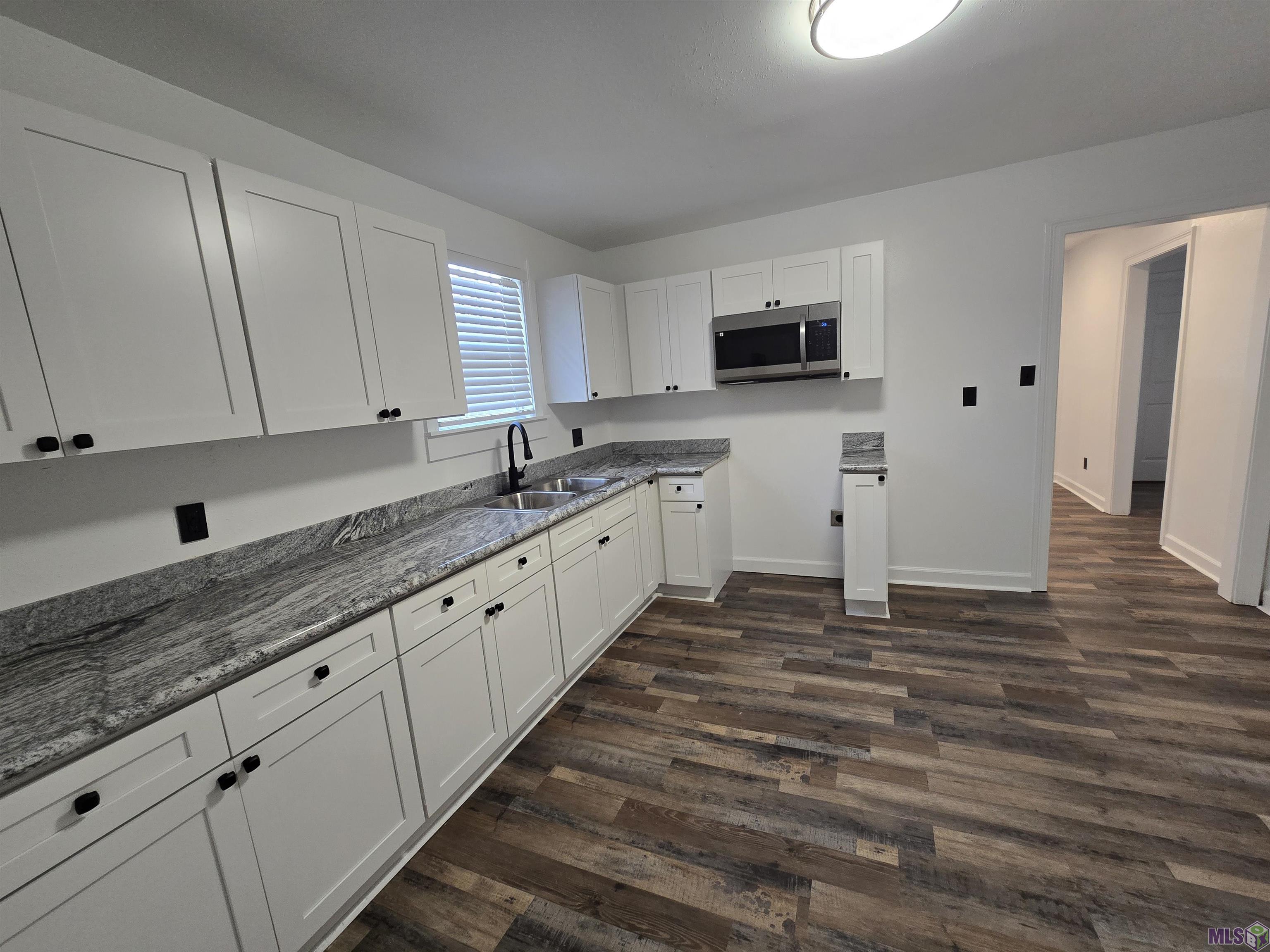 2145 North 38th Street Baton Rouge, LA 70802 - Photo 9 of 22 Kitchen