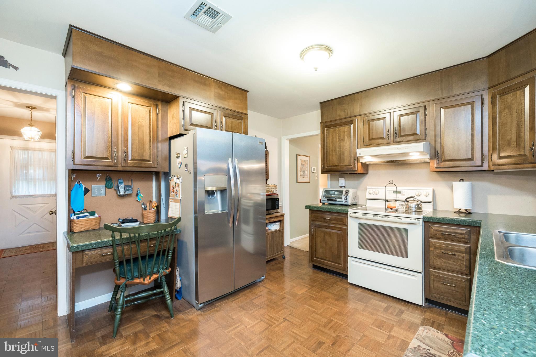 821 Hunters Run Road Pottstown, PA 19465 - Photo 17 of 37 Gallery Image 17