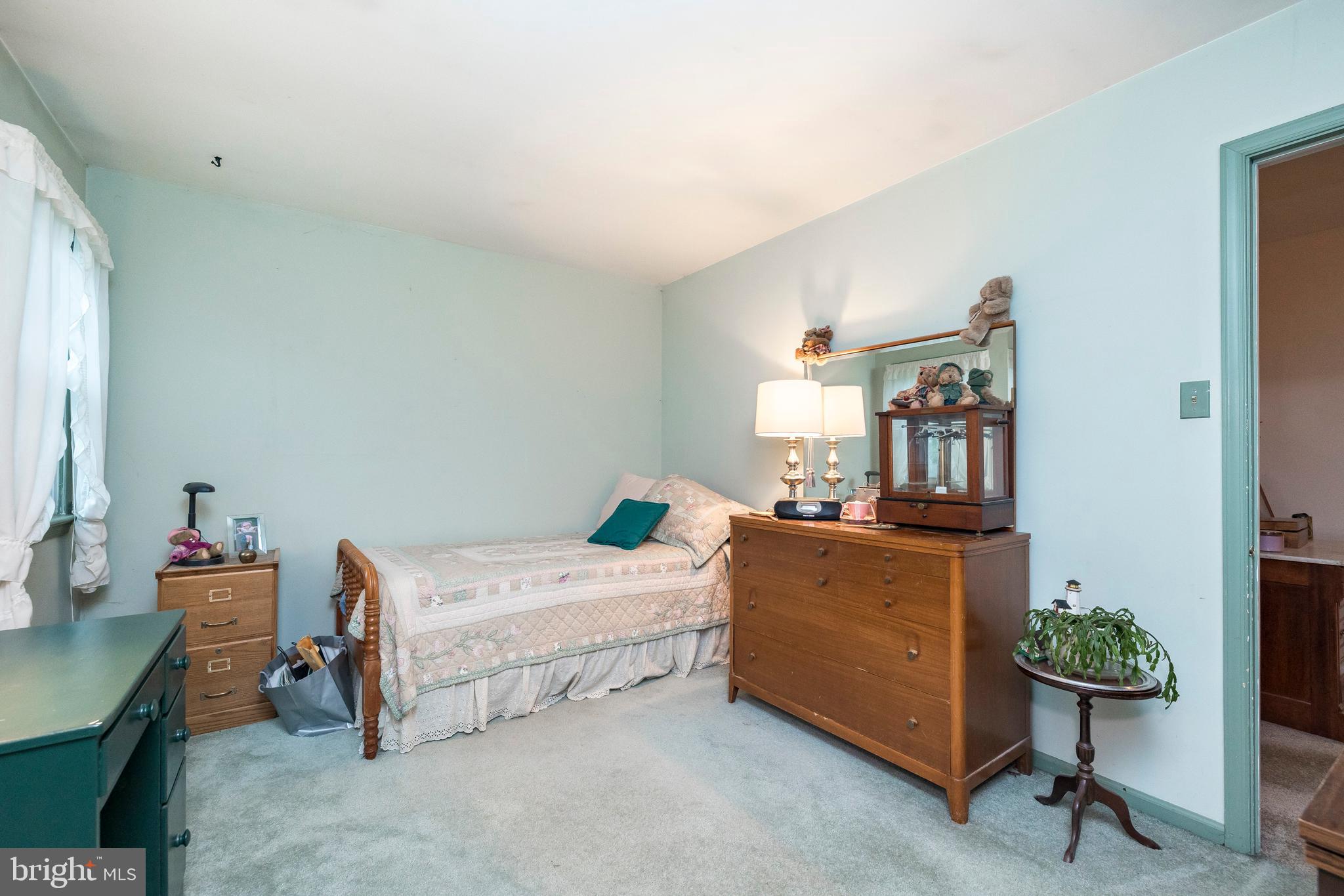 821 Hunters Run Road Pottstown, PA 19465 - Photo 27 of 37 Gallery Image 27