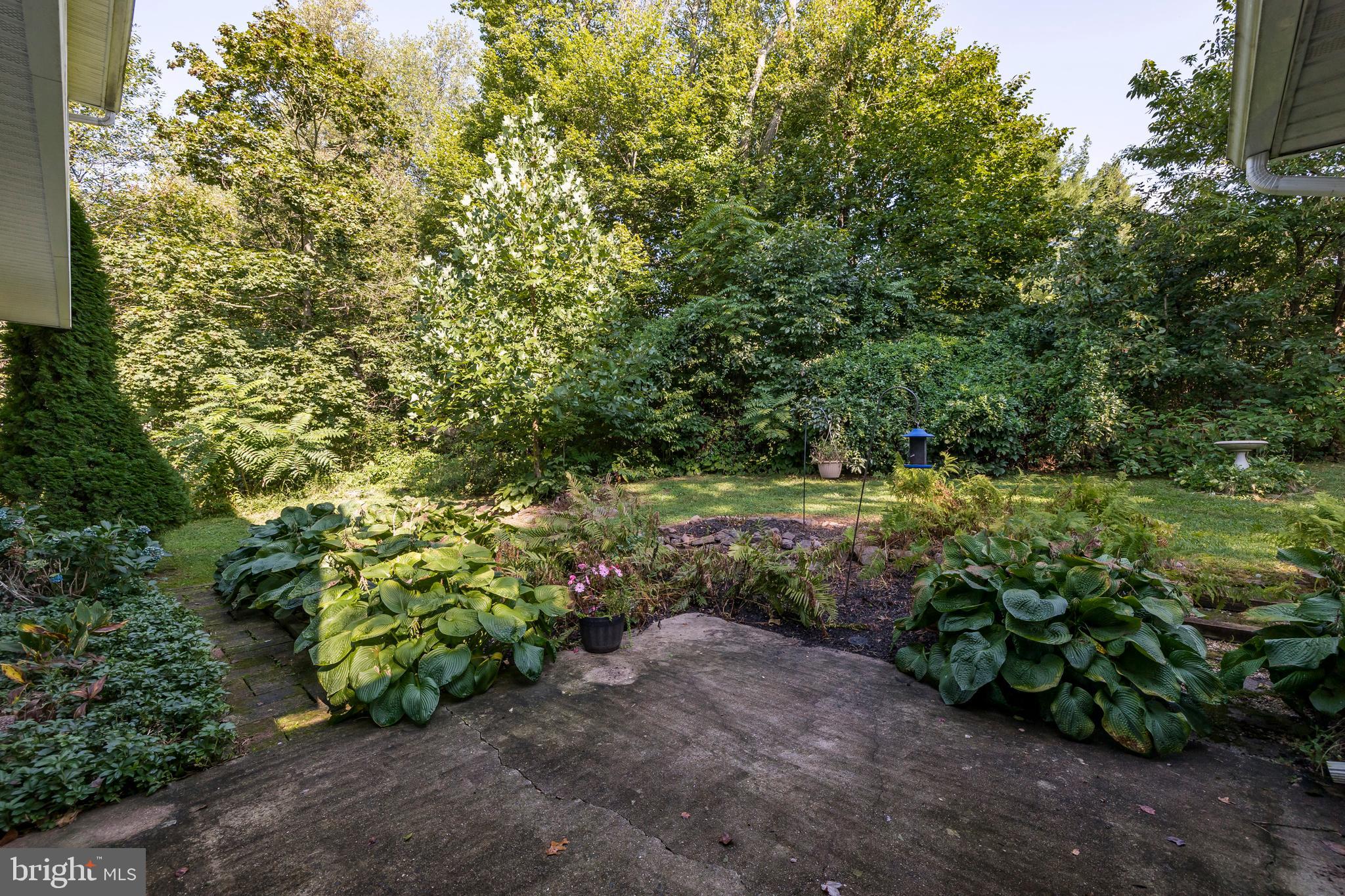 821 Hunters Run Road Pottstown, PA 19465 - Photo 33 of 37 Gallery Image 33