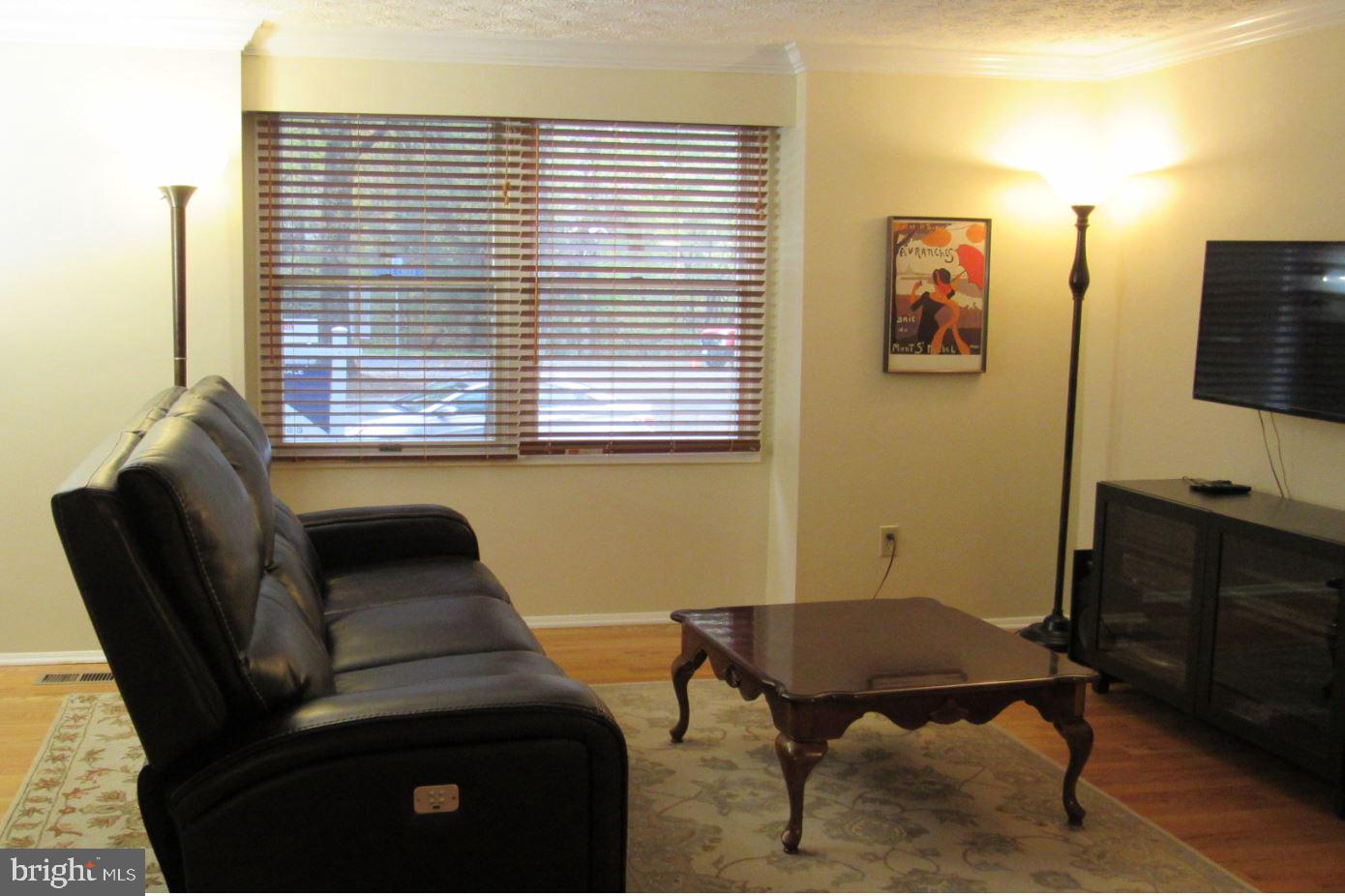 11753 Mossy Creek Lane Reston, VA 20191 - Photo 2 of 29