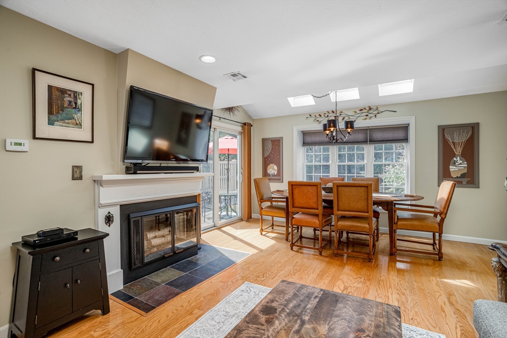 918 Ridgefield Circle, Unit B Clinton, MA 01510 - Photo 5 of 32 Gallery Image 5