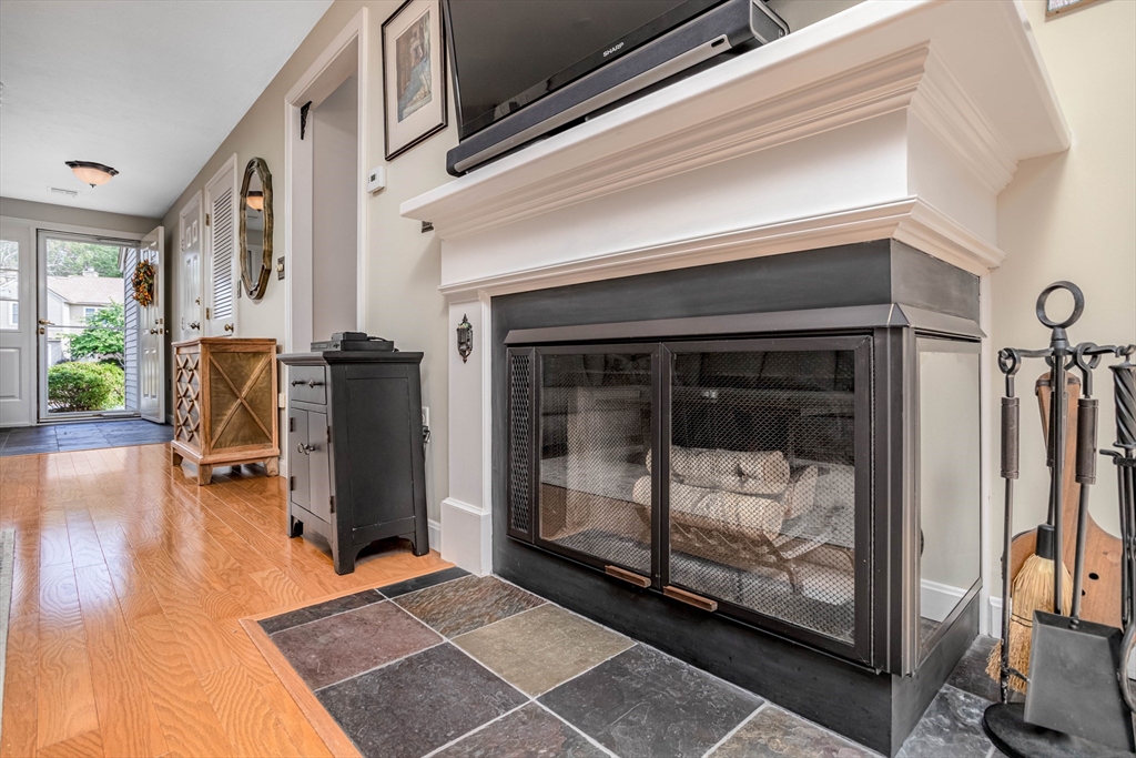 918 Ridgefield Circle, Unit B Clinton, MA 01510 - Photo 6 of 32 Gallery Image 6