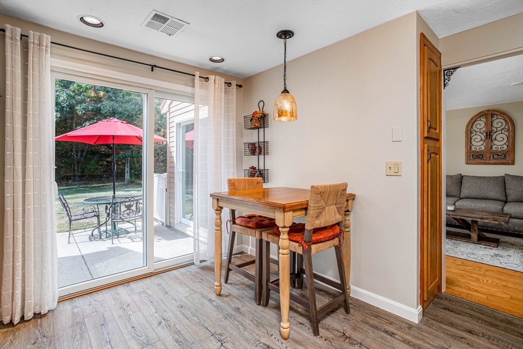 918 Ridgefield Circle, Unit B Clinton, MA 01510 - Photo 10 of 32 Gallery Image 10