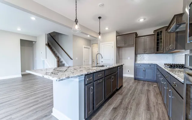 $599,990 | 881 Joe Miller Drive, Hendersonville, TN 37075