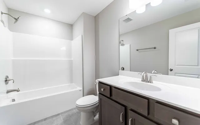 $599,990 | 881 Joe Miller Drive, Hendersonville, TN 37075