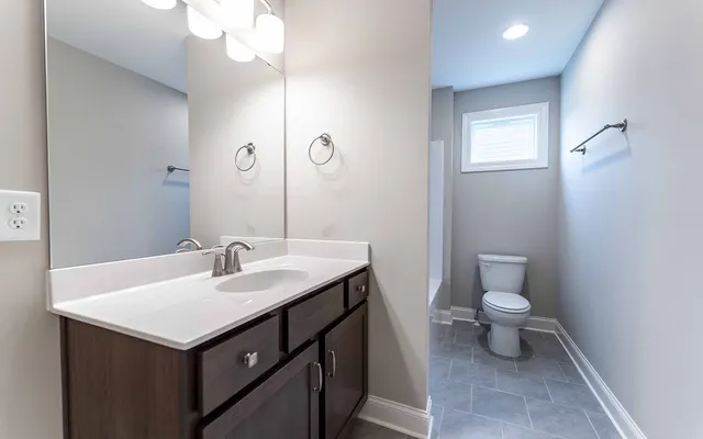 $599,990 | 881 Joe Miller Drive, Hendersonville, TN 37075